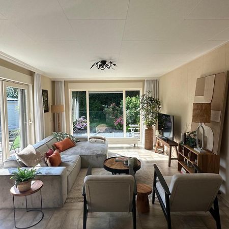 Vakantiewoning De Bosrand Aan Zee Sint-Annaland Eksteriør bilde